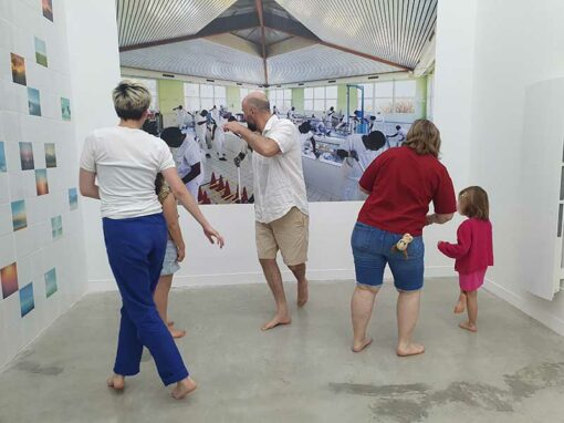 « Visite dansée » en famille, avec Inès Perron